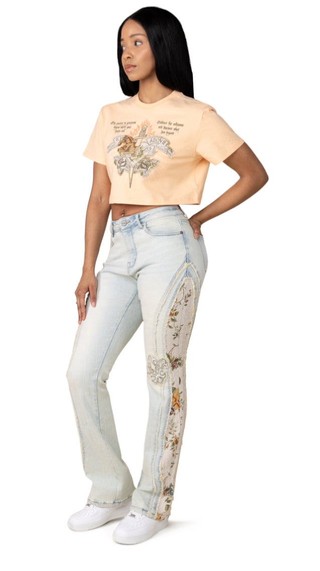 Beyond limits croptop T-shirt