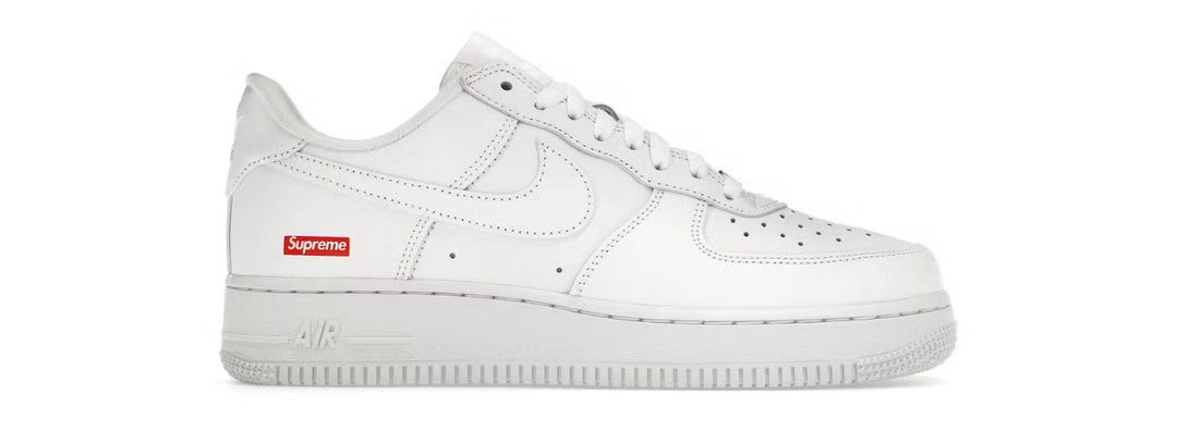 Supreme Air Force 1 low