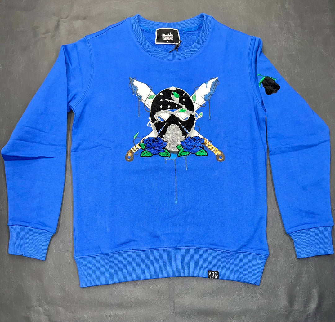 Roses & war crewneck sweater
