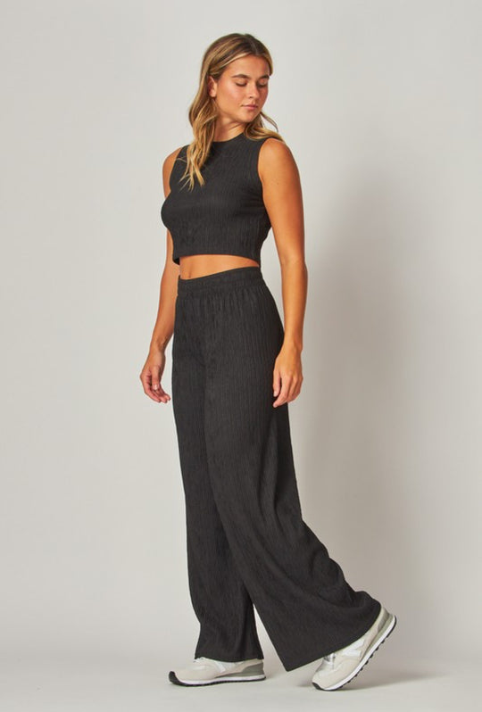 Crinkled Crop Top Set