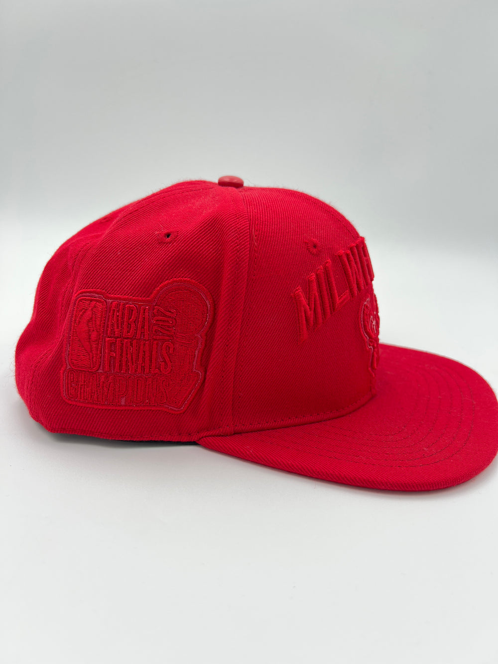 Milwaukee Bucks triple red snapback hat