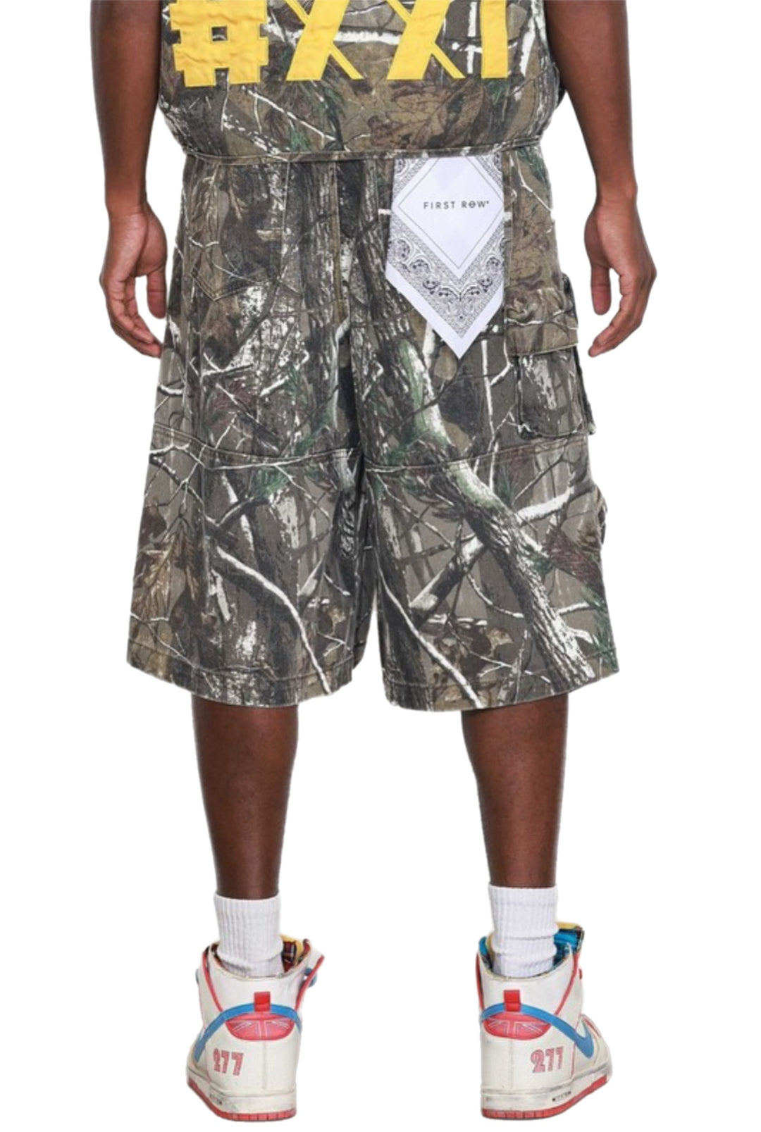 Camouflage season baggy shorts