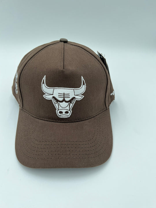 Chicago Bulls pinched brim snapback hat